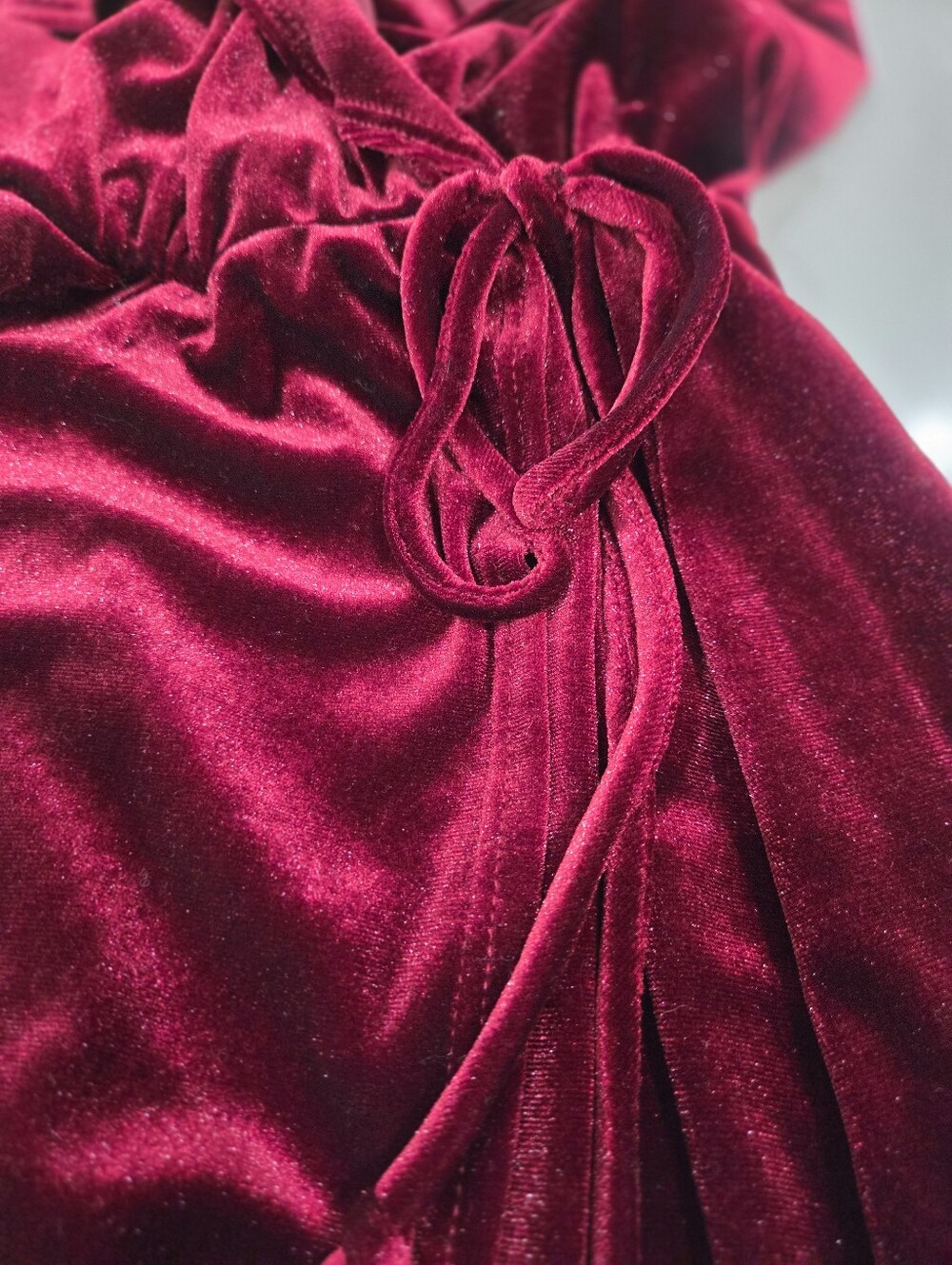 Aqua Velvet High-Low Wrap Dress in Burgundy M. - Picture 8 of 11